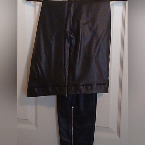 Nine West Black Imitation Vegan Leather Skinny Pants w/Leg Zippers, SZ L, NWOT - Picture 2 of 9